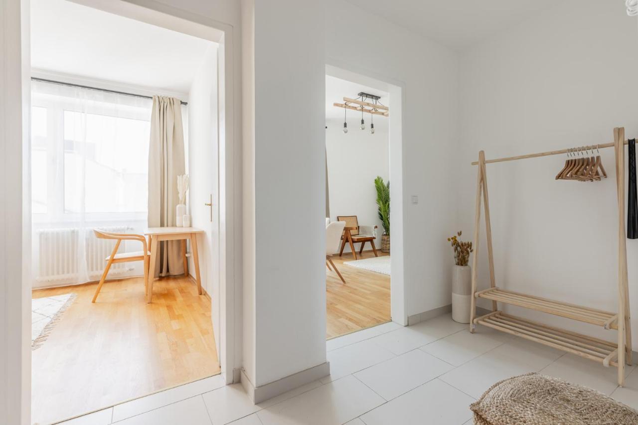 Bright Stylish Apartment With A Balcony In A Top Location Wien Eksteriør billede
