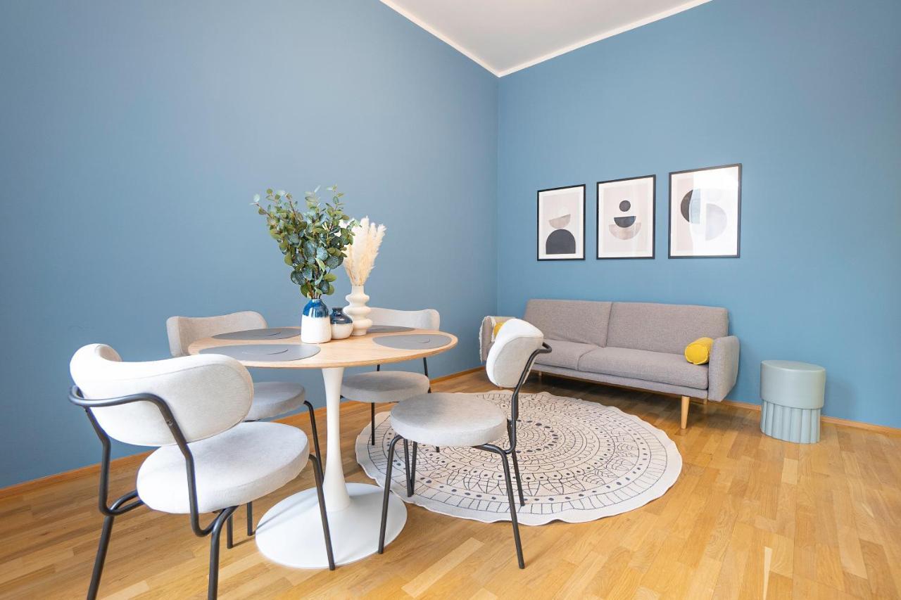 Bright Stylish Apartment With A Balcony In A Top Location Wien Eksteriør billede